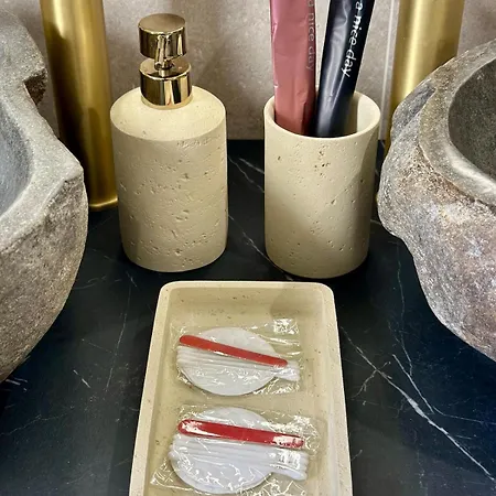 Prestige With Private Hot Tub Sauna Balneotherapy *