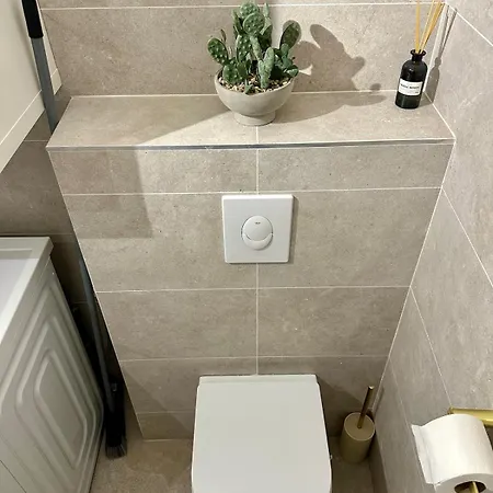 Prestige With Private Hot Tub Sauna Balneotherapy Soissons