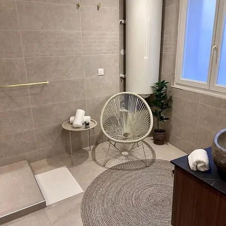 Prestige With Private Hot Tub Sauna Balneotherapy