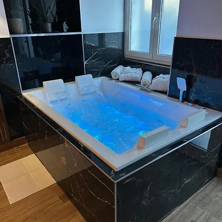 Apartmán Prestige With Private Hot Tub Sauna Balneotherapy Soissons