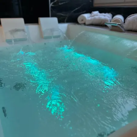 Prestige With Private Hot Tub Sauna Balneotherapy ソアソン