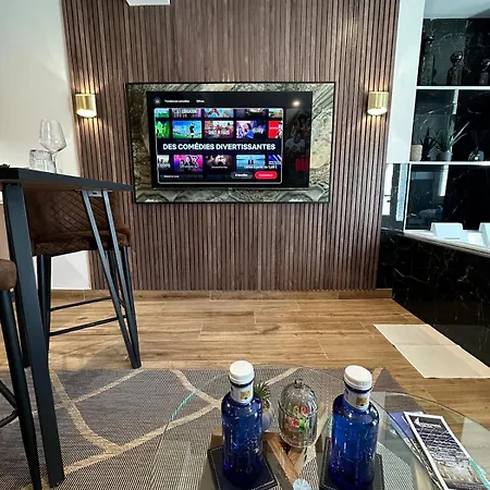 Apartmán Prestige With Private Hot Tub Sauna Balneotherapy *