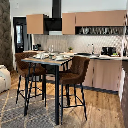 Apartmán Prestige With Private Hot Tub Sauna Balneotherapy *