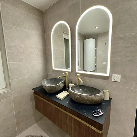 Prestige With Private Hot Tub Sauna Balneotherapy